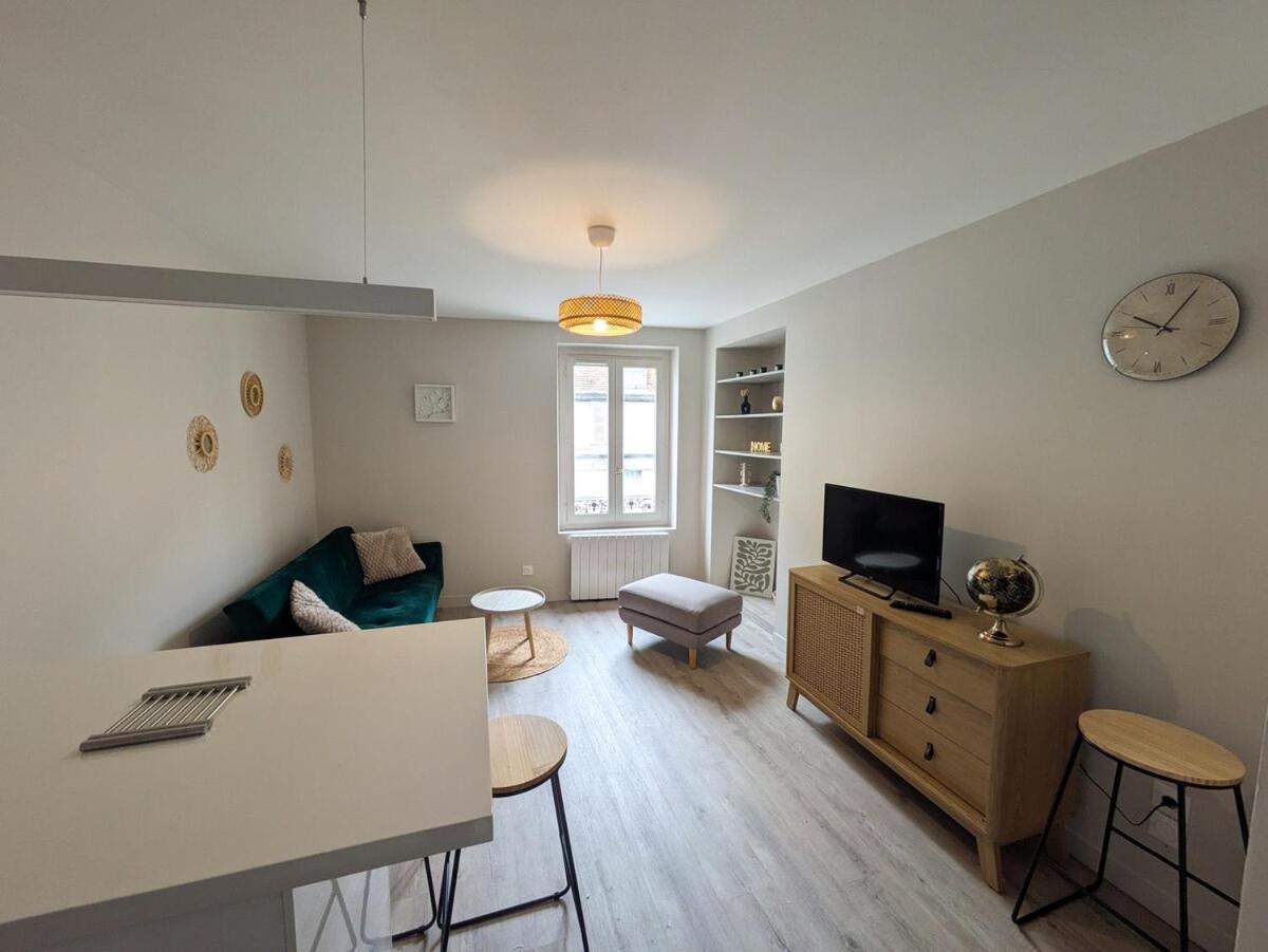 Apartment Dans Le Quartier Medievale Proche Centre-ville ! Bourges